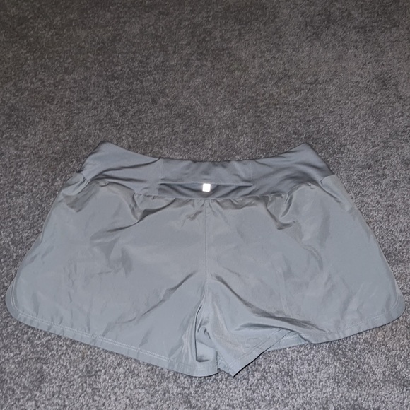 NIKE RUNNING SHORTS - Picture 3 of 4